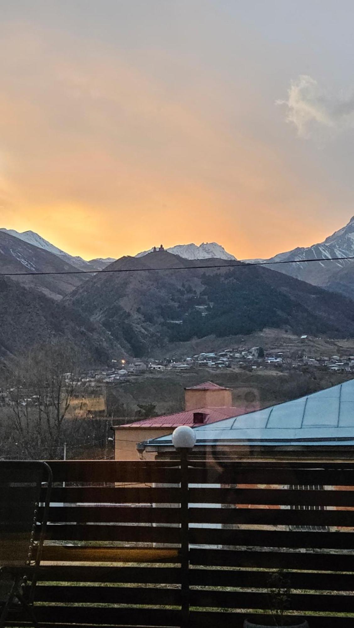 Best View Kazbegi Екстер'єр фото